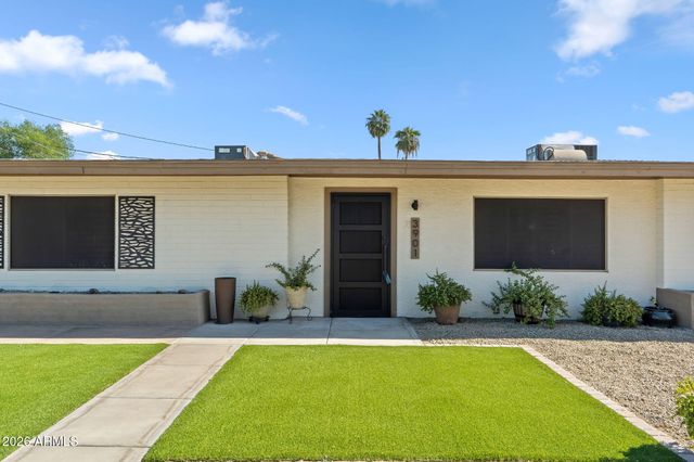 3901 N 19TH Street, Phoenix, AZ 85016