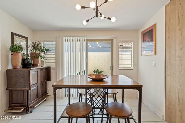 3901 N 19TH Street, Phoenix, AZ 85016