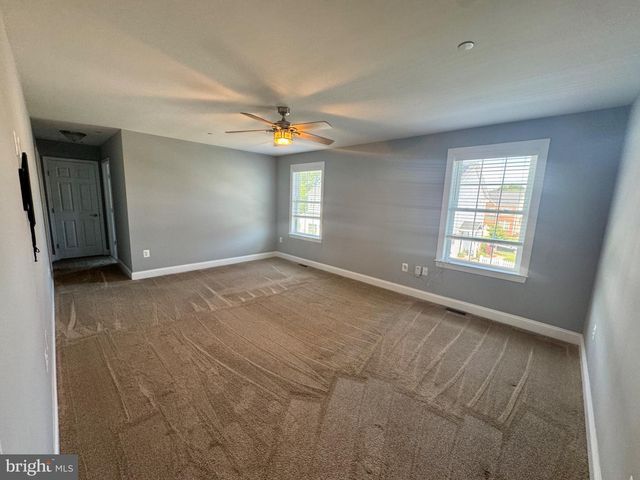 1005 CLOVER CIR, La Plata, MD 20646