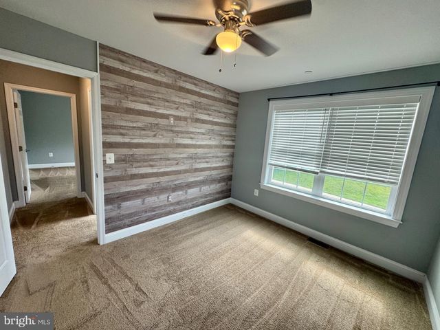 1005 CLOVER CIR, La Plata, MD 20646
