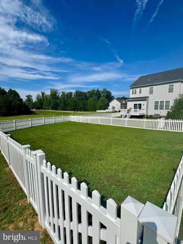 1005 CLOVER CIR, La Plata, MD 20646