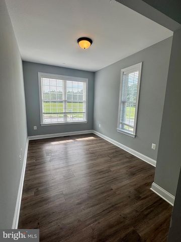 1005 CLOVER CIR, La Plata, MD 20646