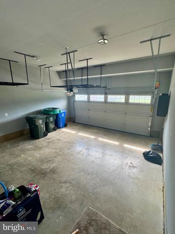 1005 CLOVER CIR, La Plata, MD 20646