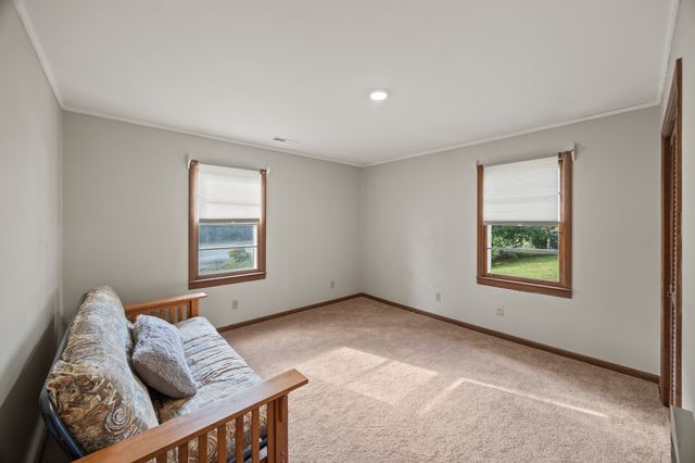 334 Wartrace Hwy, Pleasant Shade, TN 37145