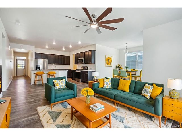 26774 E Archer Ave, Aurora, CO 80018