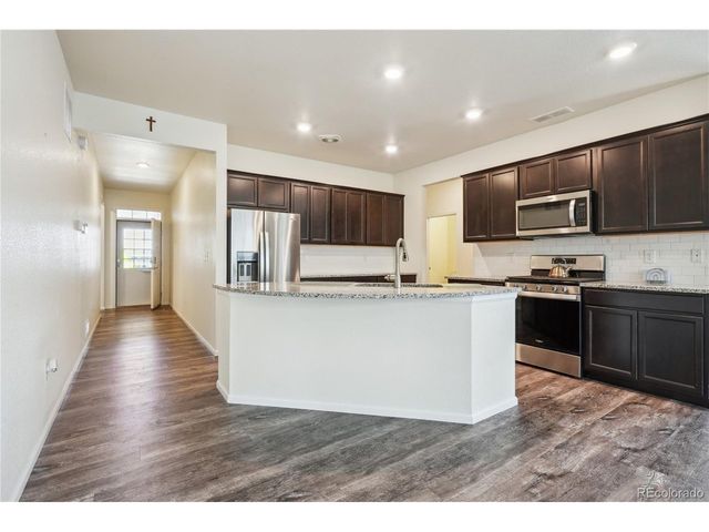 26774 E Archer Ave, Aurora, CO 80018