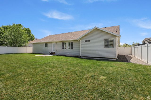 422 W 1500 N, Harrisville, UT 84404