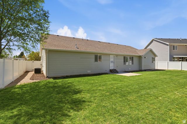 422 W 1500 N, Harrisville, UT 84404