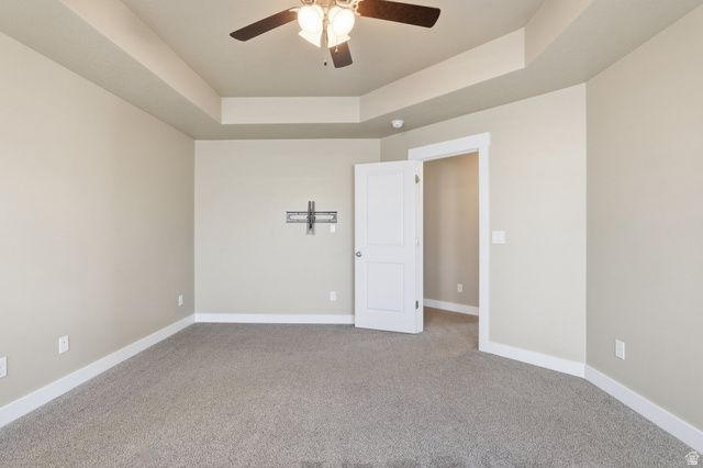 422 W 1500 N, Harrisville, UT 84404