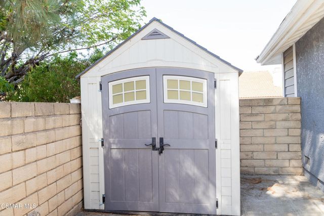 3975 Southhampton Road, Moorpark, CA 93021