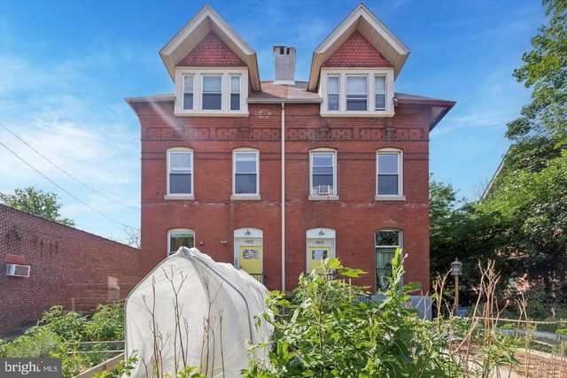4813 CHESTER AVE, Philadelphia, PA 19143