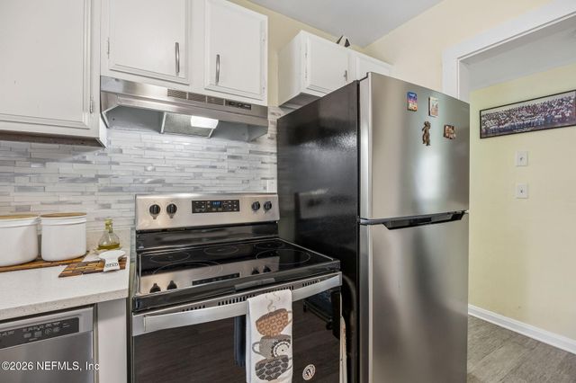 7022 GAILLARDIA Road S, Jacksonville, FL 32211