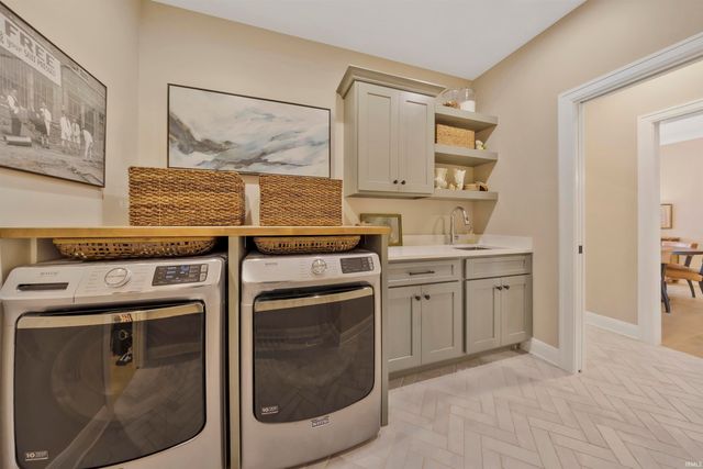 7816 Mesa Court, Evansville, IN 47715