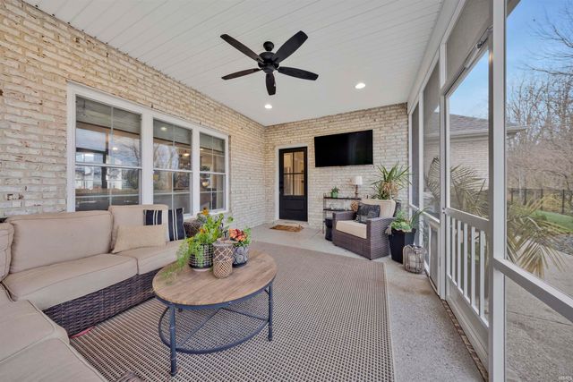 7816 Mesa Court, Evansville, IN 47715