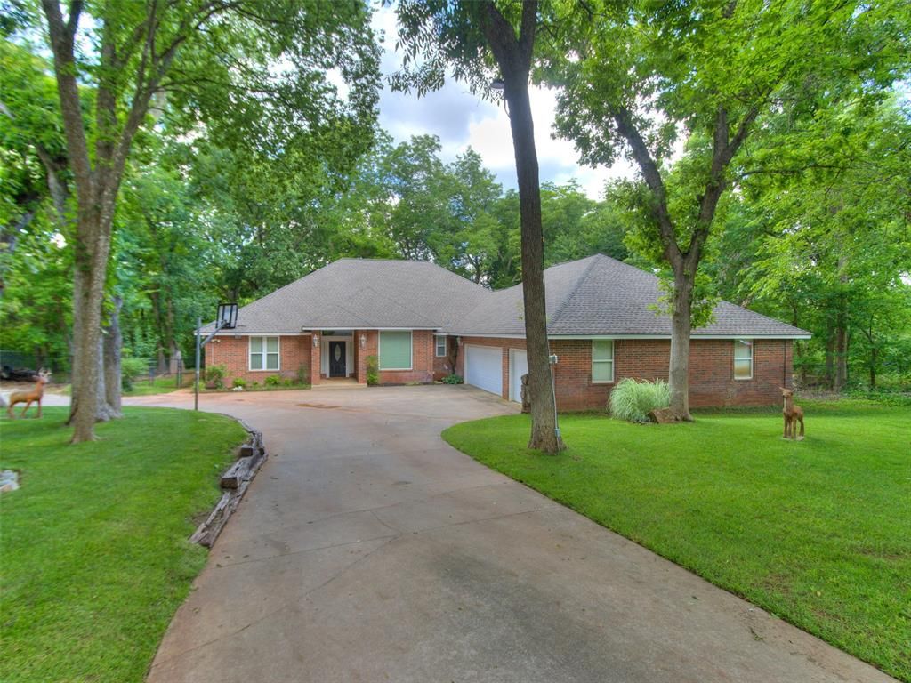 801 Sky Court, Norman, OK 73026
