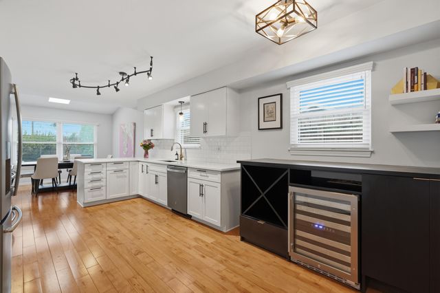 1295 Smith Avenue, Birmingham, MI 48009