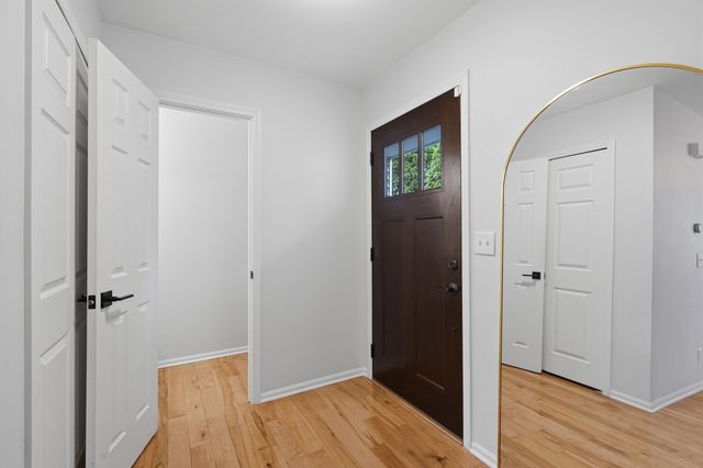 1295 Smith Avenue, Birmingham, MI 48009