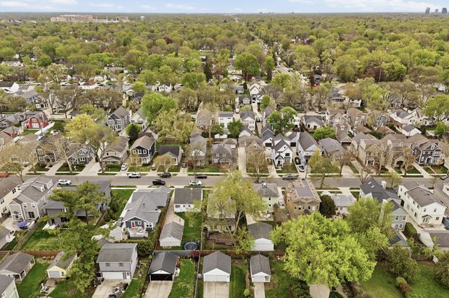 1295 Smith Avenue, Birmingham, MI 48009