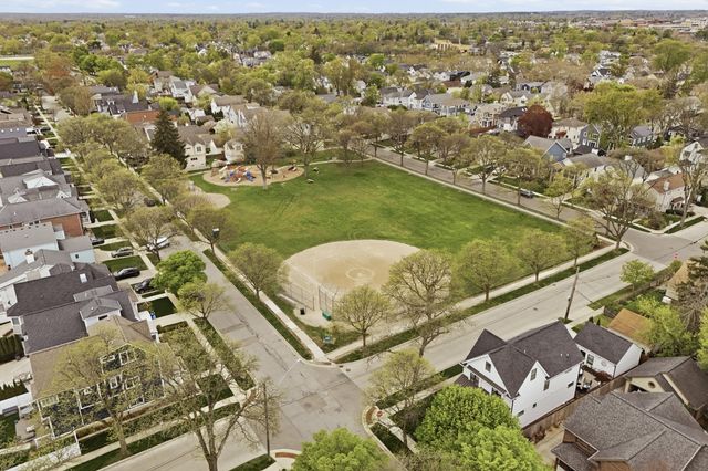 1295 Smith Avenue, Birmingham, MI 48009