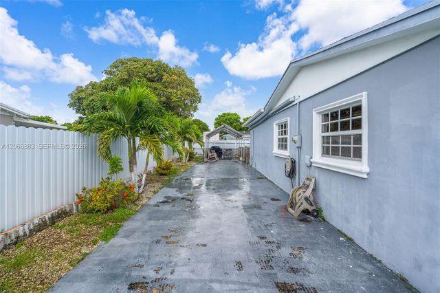 20514 NW 44th Place, Miami Gardens, FL 33055