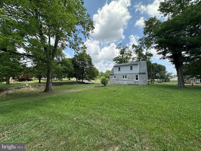 17905 BROADFORDING RD, Hagerstown, MD 21740