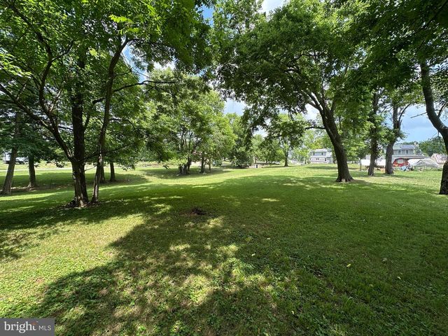 17905 BROADFORDING RD, Hagerstown, MD 21740