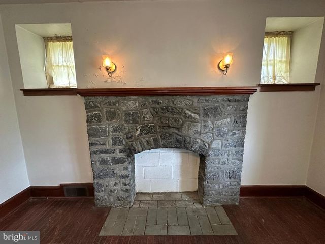 17905 BROADFORDING RD, Hagerstown, MD 21740
