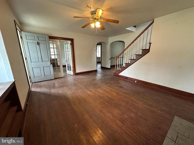 17905 BROADFORDING RD, Hagerstown, MD 21740