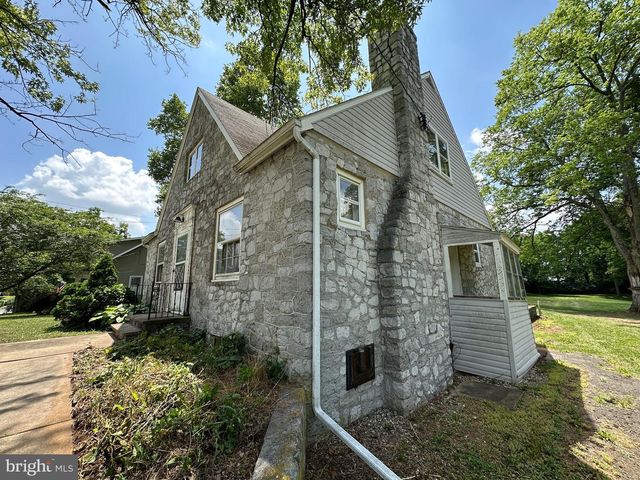 17905 BROADFORDING RD, Hagerstown, MD 21740