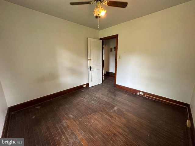 17905 BROADFORDING RD, Hagerstown, MD 21740