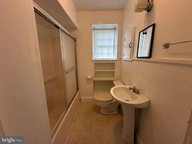 17905 BROADFORDING RD, Hagerstown, MD 21740
