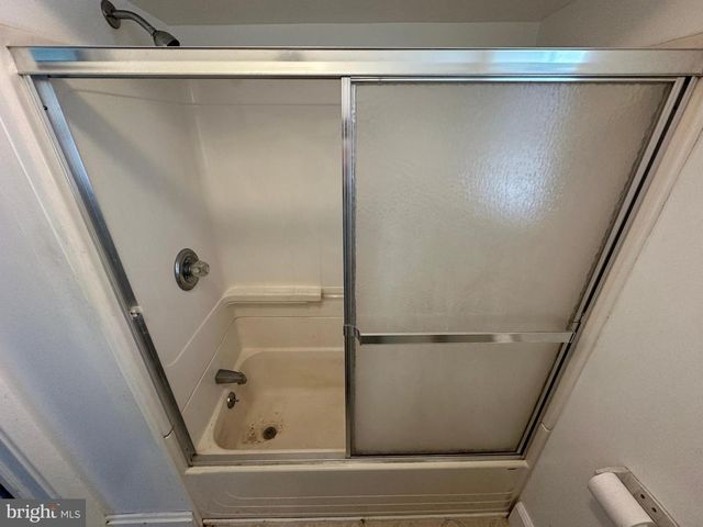 17905 BROADFORDING RD, Hagerstown, MD 21740