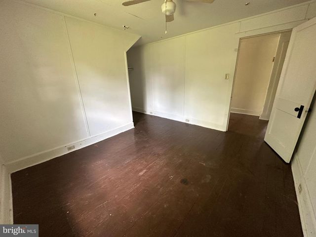 17905 BROADFORDING RD, Hagerstown, MD 21740