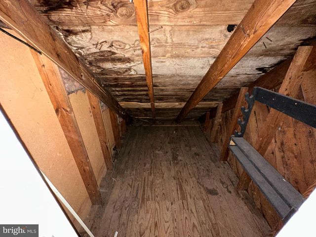 17905 BROADFORDING RD, Hagerstown, MD 21740