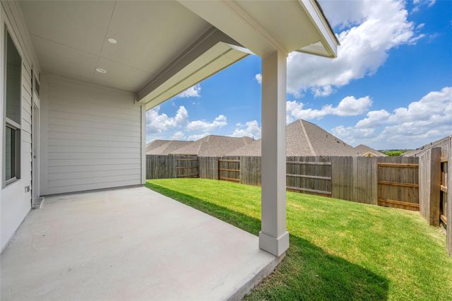 186 Blackborrow DR, Kyle, TX 78640