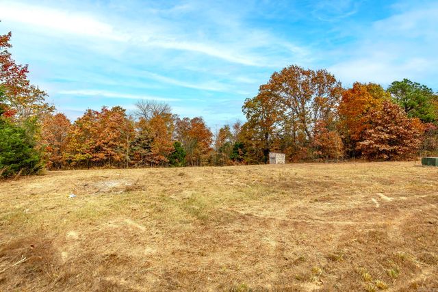 10 Eagle Ridge Dr., Greers Ferry, AR 72067
