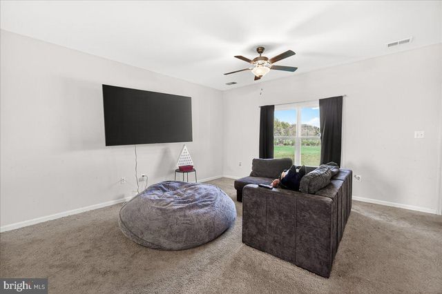 78 VINTAGE LN, Hanover, PA 17331