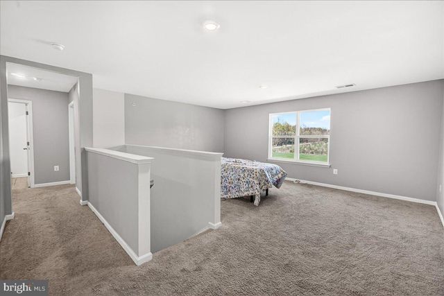 78 VINTAGE LN, Hanover, PA 17331