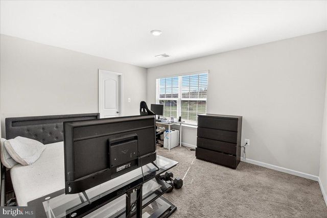 78 VINTAGE LN, Hanover, PA 17331