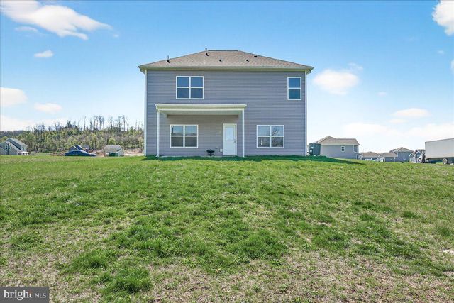 78 VINTAGE LN, Hanover, PA 17331