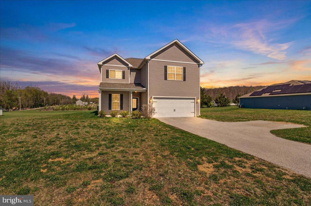 78 VINTAGE LN, Hanover, PA 17331