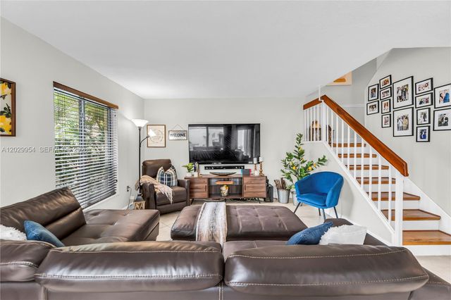 4714 SW 67th Ave C6, Miami, FL 33155