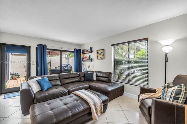4714 SW 67th Ave C6, Miami, FL 33155