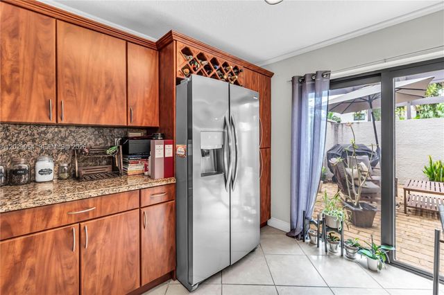 4714 SW 67th Ave C6, Miami, FL 33155