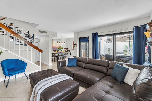 4714 SW 67th Ave C6, Miami, FL 33155