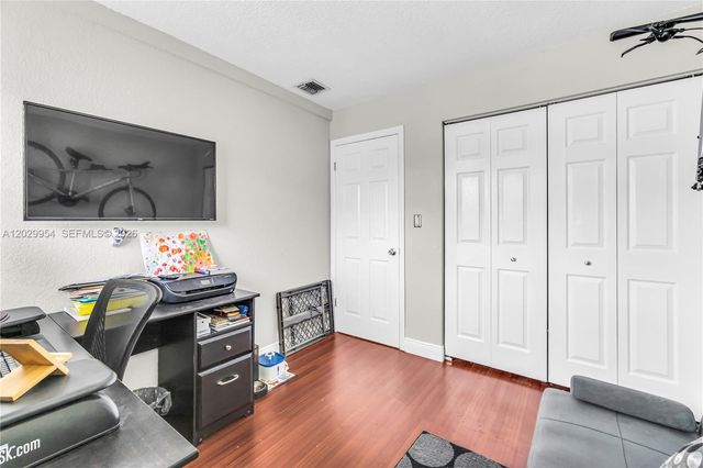 4714 SW 67th Ave C6, Miami, FL 33155