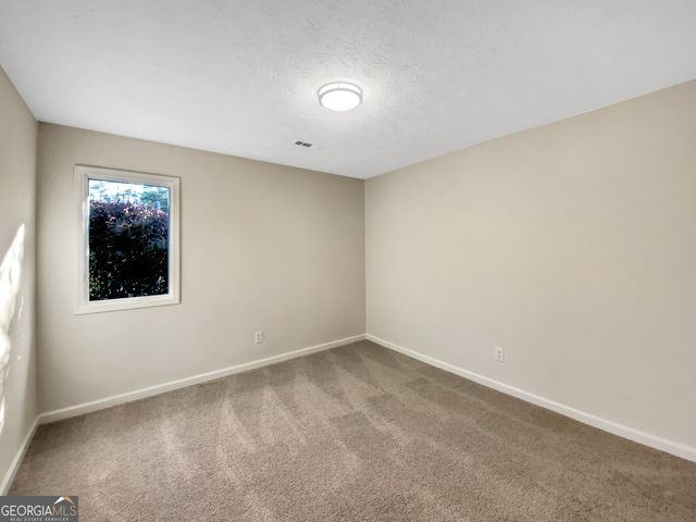 110 Spring Creek Court, Fayetteville, GA 30215