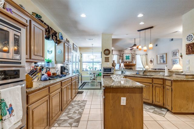 327 Kahala Drive, Dallas, TX 75218