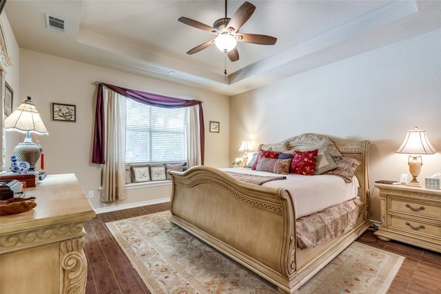 327 Kahala Drive, Dallas, TX 75218