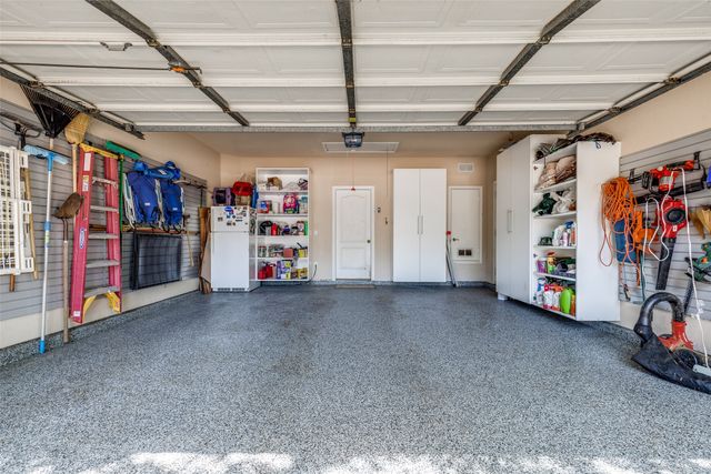 327 Kahala Drive, Dallas, TX 75218